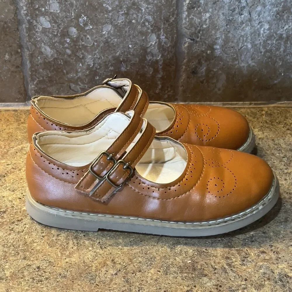 Unbranded soft sandals